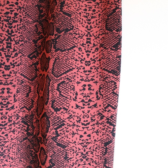 Boohoo Orange/Coral Snakeskin Palazzo Pants - Picture 4 of 5